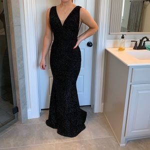 Black sparkly prom dress